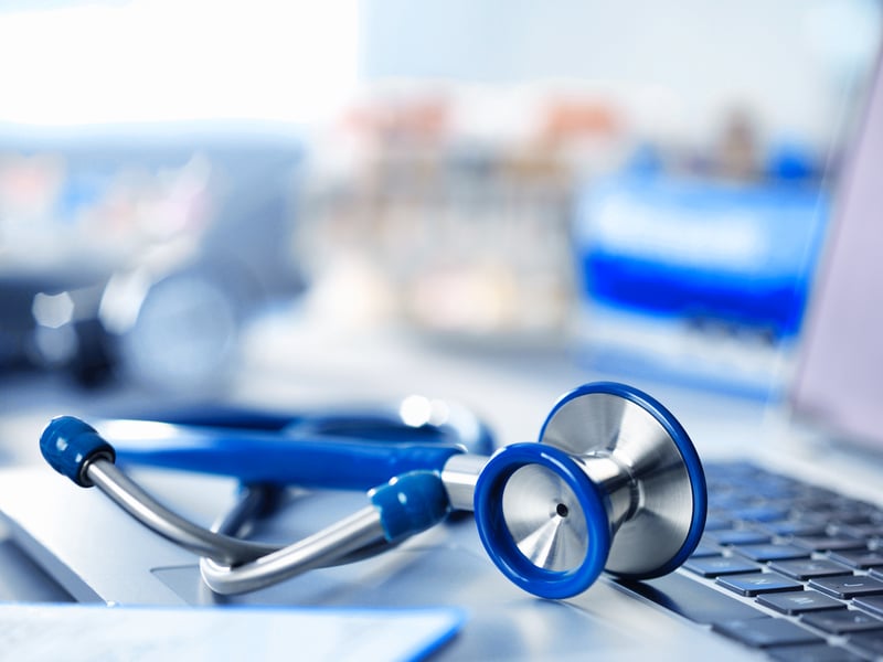 lgi-stethoscope-laptop-hospital-physician-office