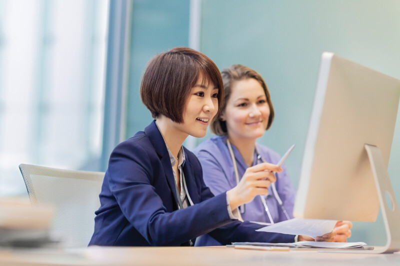 lgi-workforce-pro-human-resources-2-females-admin-computer-module-2
