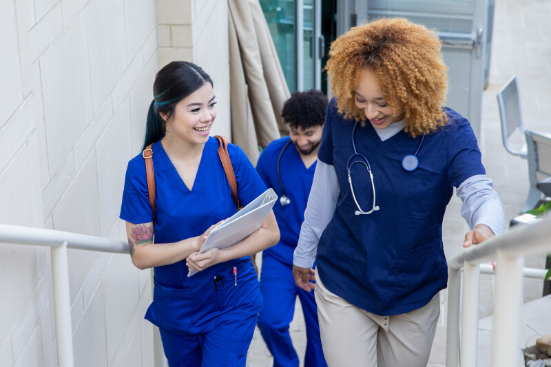 lgi-workforce-pro-human-resources-staff-walking-stairs-module-3.
